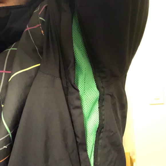 O’Neil ski/snowboard jacket - Picture 5 of 9